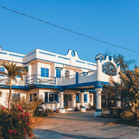 Club Monet Beachfront Resort By Cocotel Cabangan Dış mekan fotoğraf