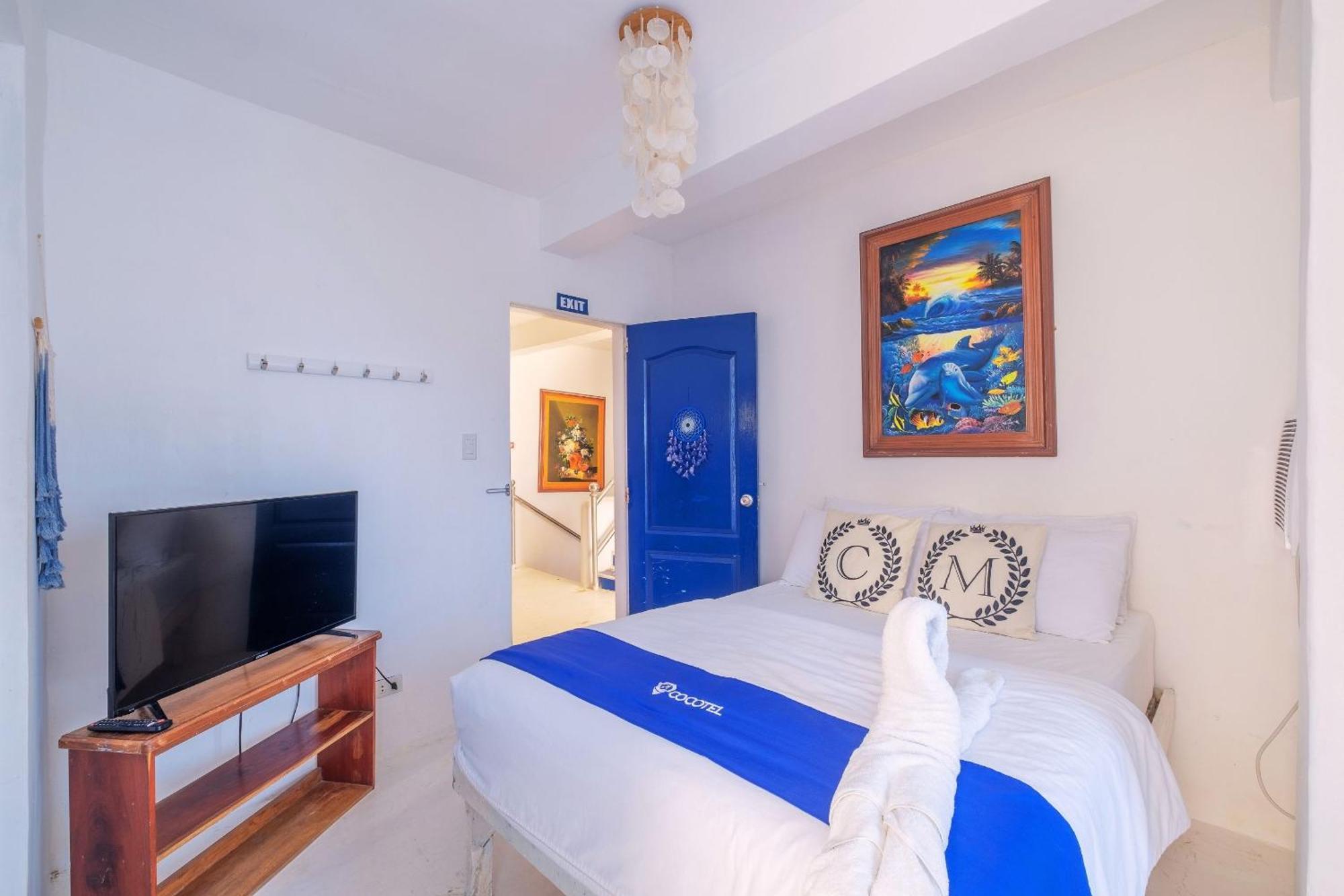 Club Monet Beachfront Resort By Cocotel Cabangan Oda fotoğraf