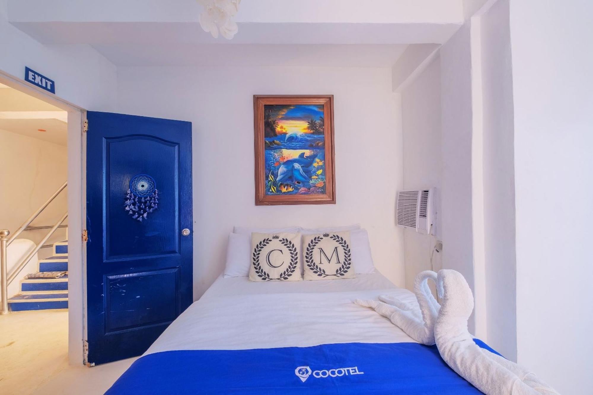 Club Monet Beachfront Resort By Cocotel Cabangan Oda fotoğraf