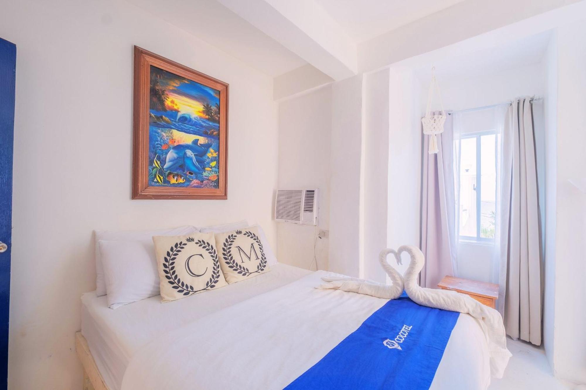 Club Monet Beachfront Resort By Cocotel Cabangan Oda fotoğraf